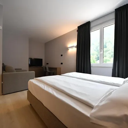 Piuro Hotel 3*