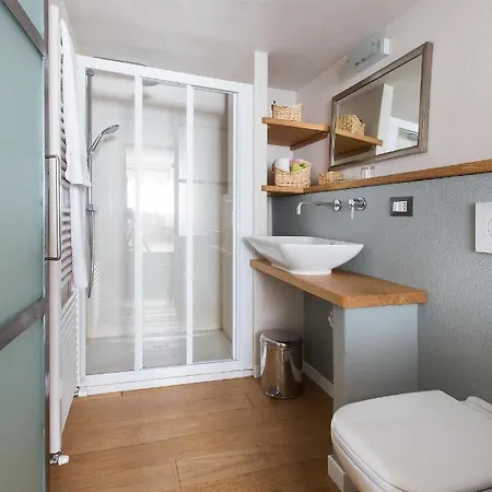 Ξενοδοχείο Piuro 3*